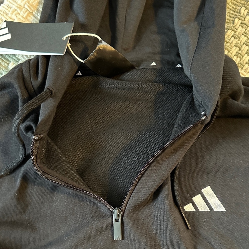 NWT women’s adidas cropped hoodie quarter zip - Picture 6 of 6